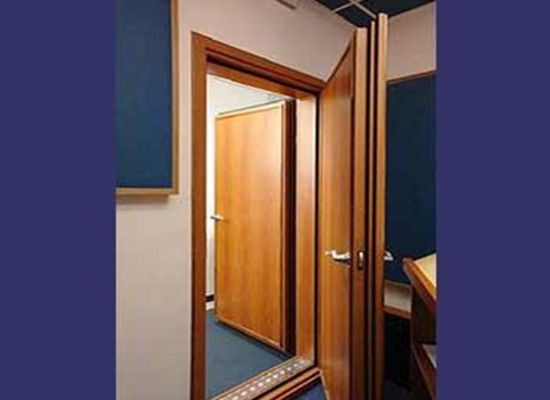 Fabricación Puertas insonorizadas Colombia