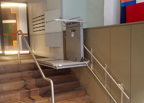 Plataforma salvaescalera